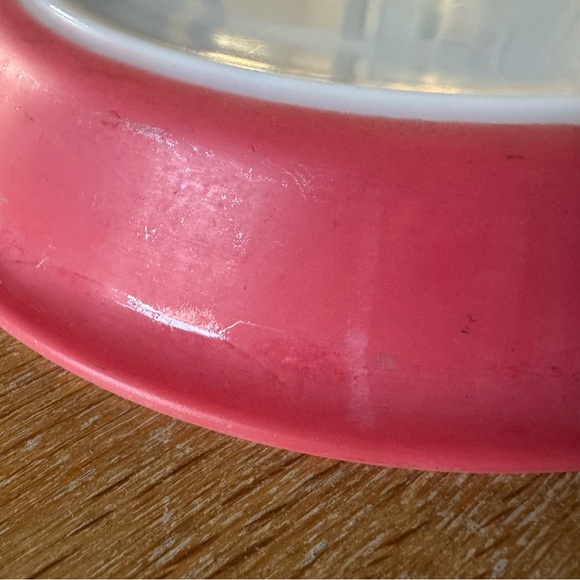 Vintage Pyrex Flamingo 9” Pie Plate - Good Used Condition - Picture 7 of 8